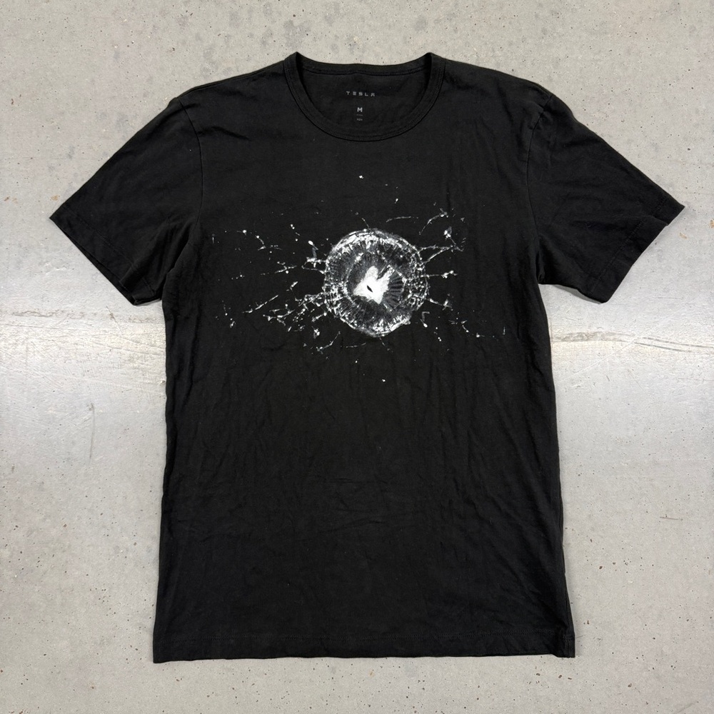 Tesla Cybertruck Broken Glass T-Shirt